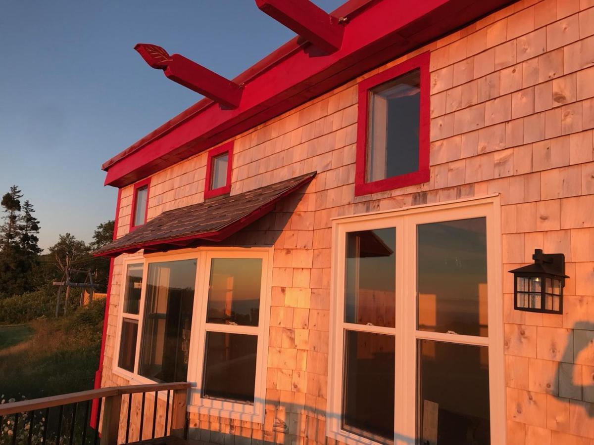 Maregold Centre - Juniper Cabin And Rose Cabin Victoria Beach Exterior foto